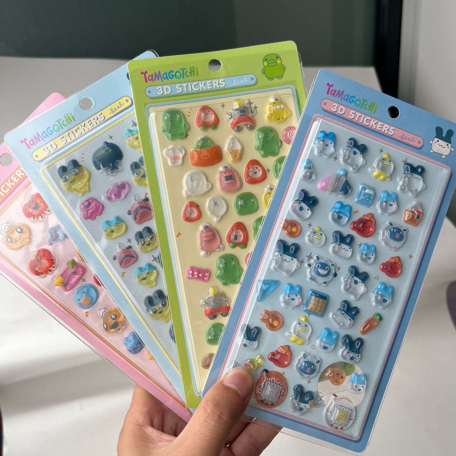 Laptop Accessories Cute - Sevimli Tamagotchi 3D Kabarık Çıkartmalar Retro